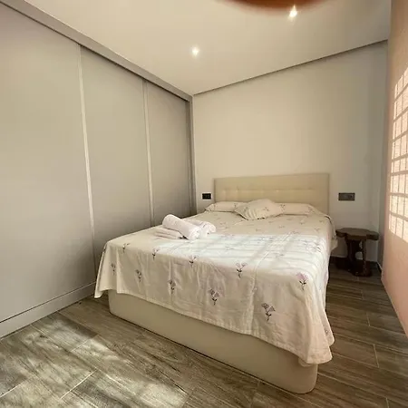 Centrico Apartmento * Платья-де-Аро